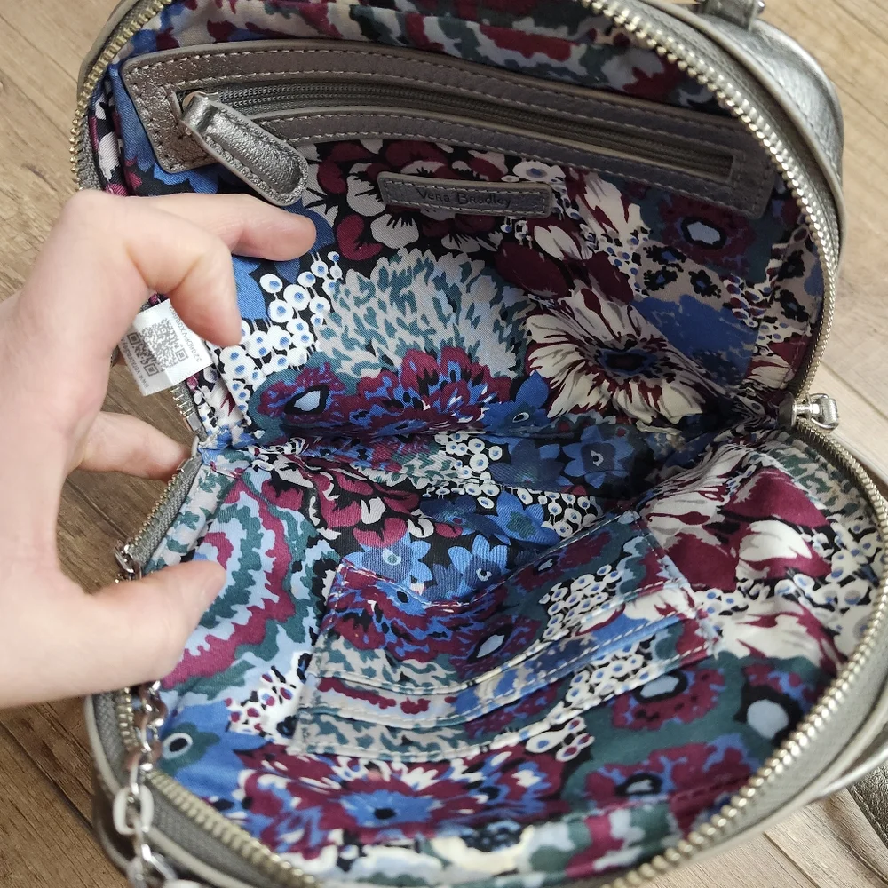 Vera Bradley Women's leather Elena Sycamore Square Crossbody metallic silver - Picture 7 of 16